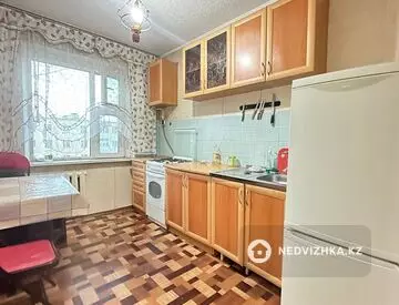 1-комнатная квартира, этаж 4 из 5, 35 м²