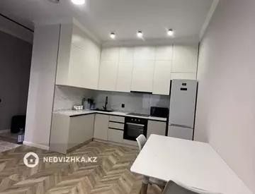 2-комнатная квартира, этаж 9 из 10, 44 м²