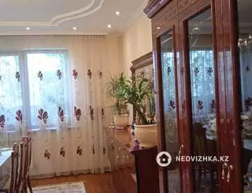 6-комнатный дом, 8 соток, 234 м²