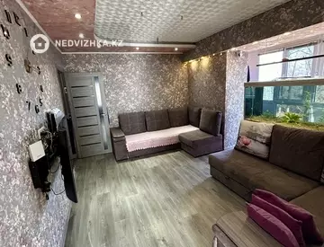 3-комнатная квартира, этаж 3 из 4, 63 м²