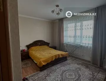 3-комнатная квартира, этаж 8 из 9, 91 м²