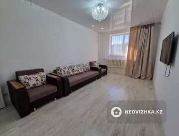 4-комнатная квартира, этаж 1 из 9, 101 м²