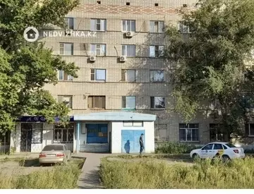 2-комнатная квартира, этаж 3 из 5, 52 м²