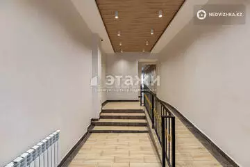 1-комнатная квартира, этаж 8 из 12, 40 м²