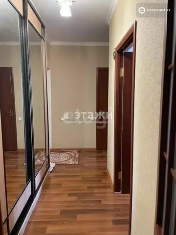2-комнатная квартира, этаж 8 из 9, 50 м²