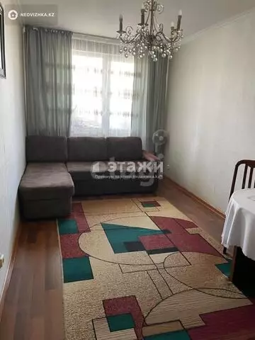 2-комнатная квартира, этаж 8 из 9, 50 м²