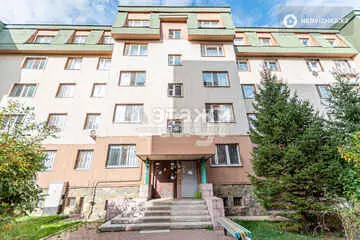 2-комнатная квартира, этаж 3 из 5, 92 м²