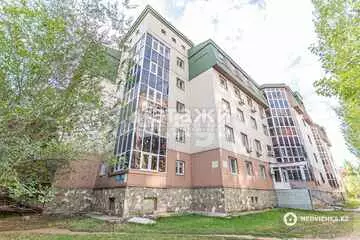 2-комнатная квартира, этаж 3 из 5, 92 м²