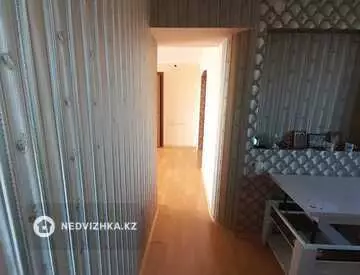 4-комнатная квартира, этаж 5 из 6, 100 м²