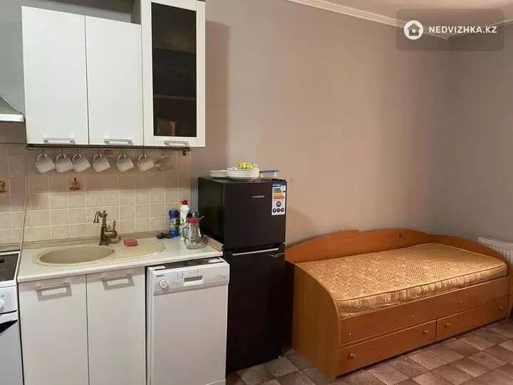 45 м², 2-комнатная квартира, этаж 2 из 19, 45 м², на длительный срок, изображение - 1