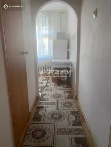 1-комнатная квартира, этаж 3 из 5, 32 м²