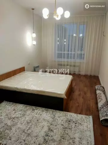 2-комнатная квартира, этаж 7 из 10, 64 м²