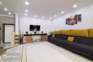 3-комнатная квартира, этаж 15 из 18, 105 м²