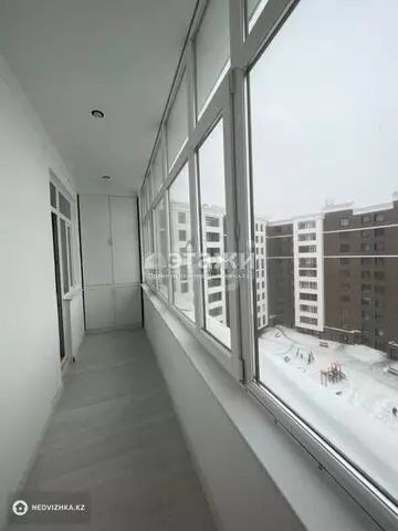 2-комнатная квартира, этаж 8 из 10, 43 м²