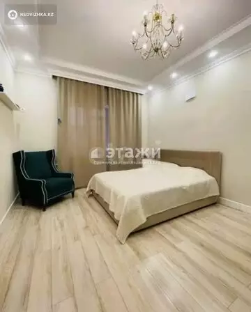 4-комнатная квартира, этаж 8 из 9, 155 м²