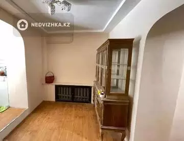 100 м², 3-комнатная квартира, этаж 2 из 5, 100 м², изображение - 2