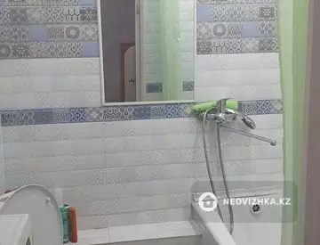 1-комнатная квартира, этаж 4 из 5, 43 м², на длительный срок