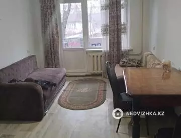 3-комнатная квартира, этаж 2 из 3, 60 м²