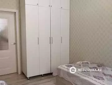 215 м², 6-комнатный дом, 4 соток, 215 м², изображение - 9