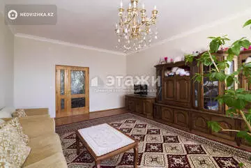 145.4 м², 4-комнатная квартира, этаж 2 из 3, 145 м², изображение - 2