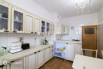 145.4 м², 4-комнатная квартира, этаж 2 из 3, 145 м², изображение - 6