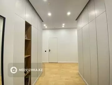 100 м², 3-комнатная квартира, этаж 4 из 12, 100 м², изображение - 4