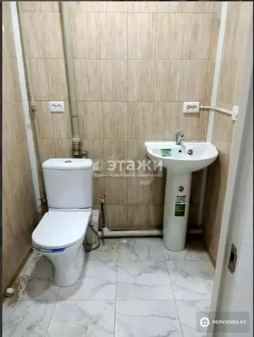 Офисное помещение, 10 этажей, 27 м²