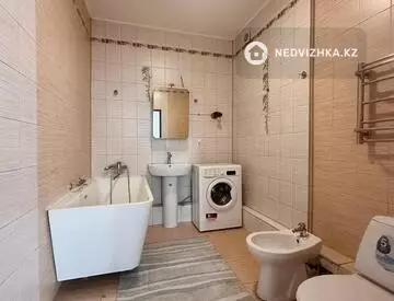 3-комнатная квартира, этаж 12 из 30, 108 м²