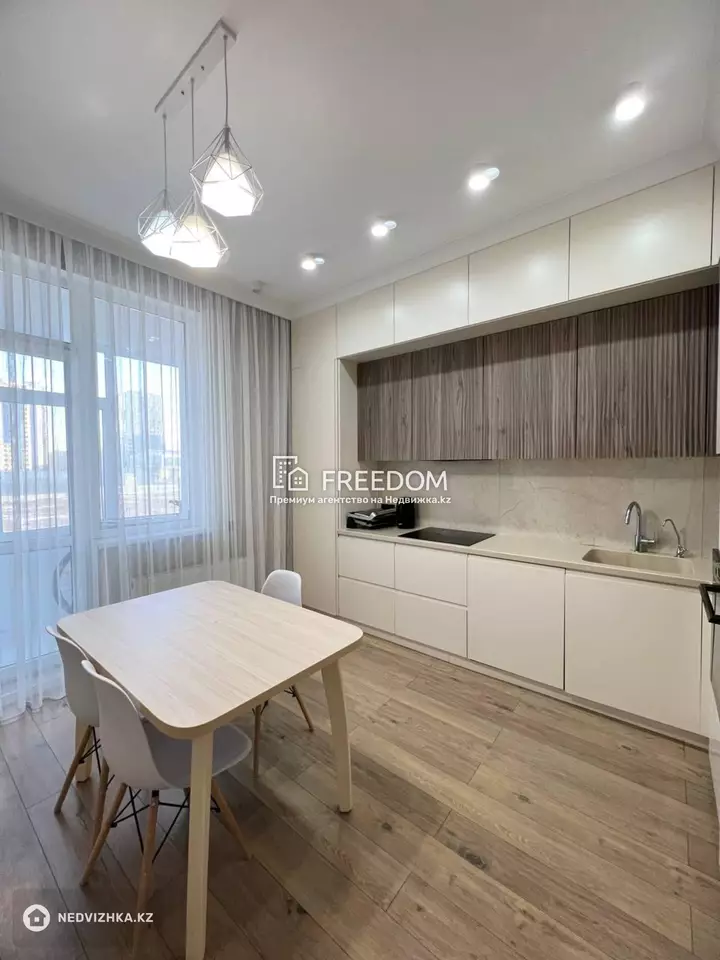 104 м², 3-комнатная квартира, этаж 3 из 18, 104 м², изображение - 1