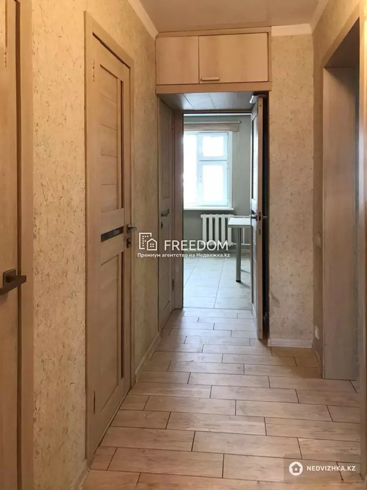 65.6 м², 3-комнатная квартира, этаж 2 из 9, 66 м², изображение - 1