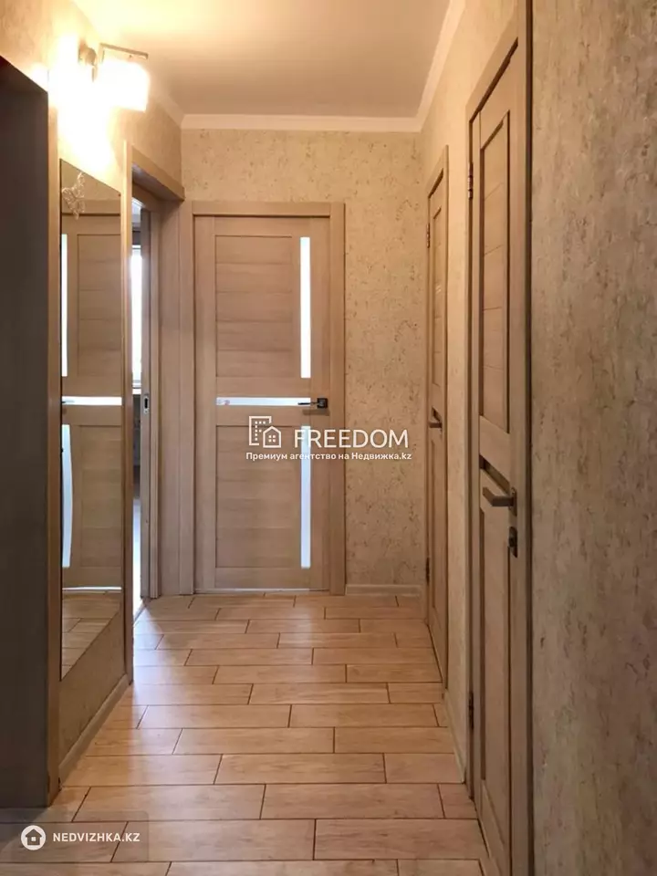 65.6 м², 3-комнатная квартира, этаж 2 из 9, 66 м², изображение - 1
