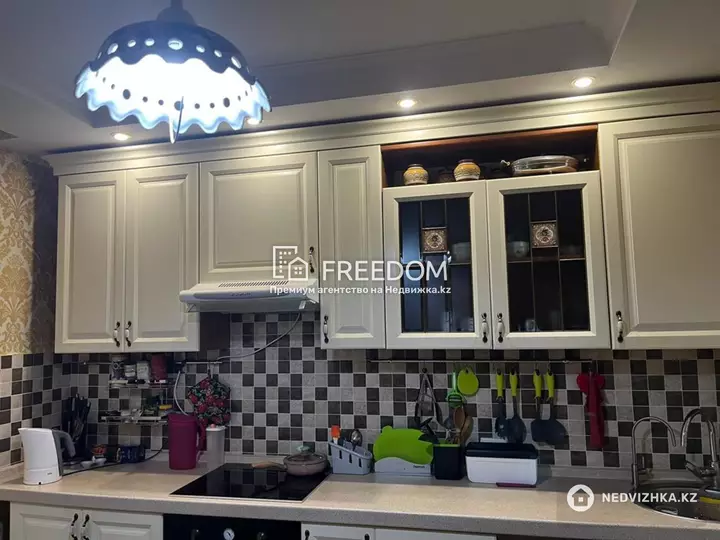 136 м², 4-комнатная квартира, этаж 9 из 9, 136 м², изображение - 1