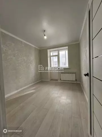 2-комнатная квартира, этаж 5 из 9, 38 м²