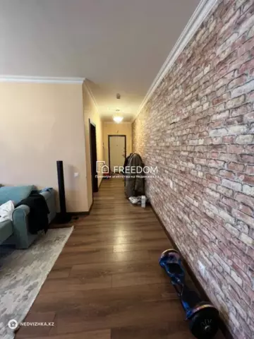 82 м², 3-комнатная квартира, этаж 8 из 21, 82 м², изображение - 2