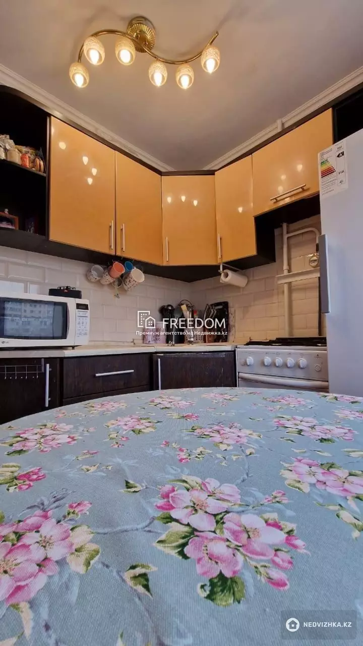 41.7 м², 2-комнатная квартира, этаж 4 из 5, 42 м², изображение - 1