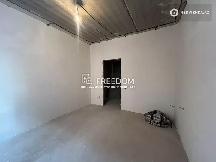 64 м², 2-комнатная квартира, этаж 4 из 10, 64 м², изображение - 1
