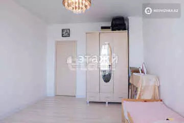 2-комнатная квартира, этаж 14 из 14, 60 м²