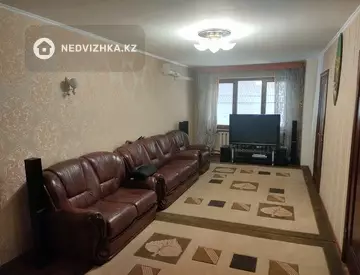 6-комнатный дом, 10 соток, 270 м², На длительный срок