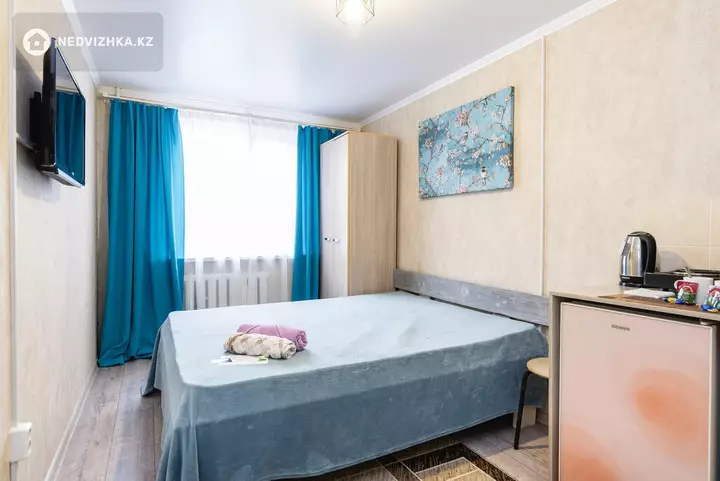 15 м², 1-комнатная квартира, этаж 1 из 4, 15 м², посуточно, изображение - 1