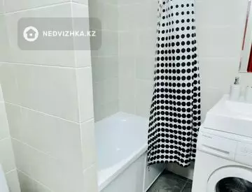 1-комнатная квартира, этаж 5 из 9, 20 м², посуточно