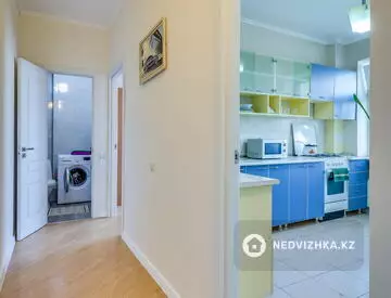 2-комнатная квартира, этаж 6 из 9, 60 м², посуточно