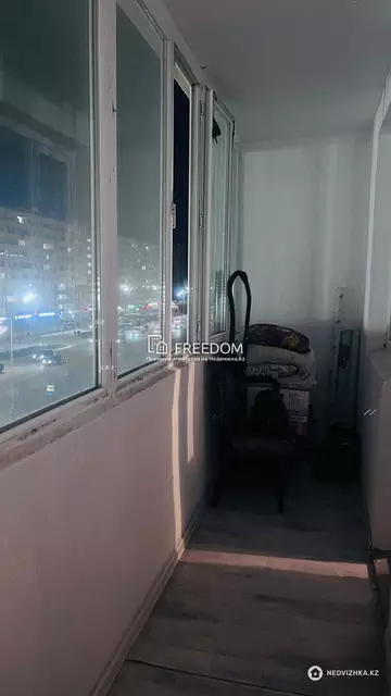 1-комнатная квартира, этаж 4 из 9, 37 м²