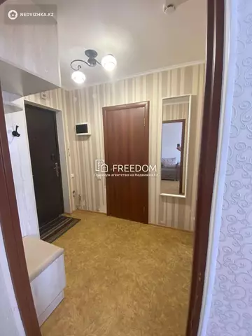 1-комнатная квартира, этаж 11 из 11, 34 м²