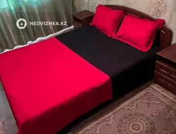 2-комнатная квартира, этаж 3 из 4, 45 м², Посуточно
