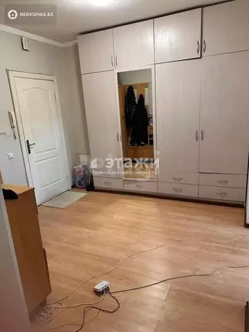 72.4 м², 2-комнатная квартира, этаж 2 из 9, 72 м², изображение - 0