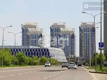 3-комнатная квартира, этаж 21 из 24, 70 м²