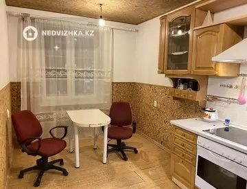 3-комнатная квартира, этаж 2 из 4, 77 м²