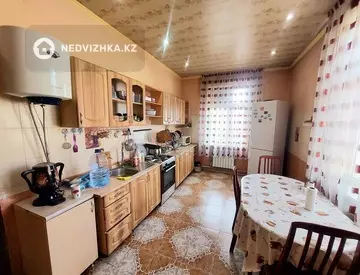 300 м², 9-комнатный дом, 14 соток, 300 м², изображение - 17