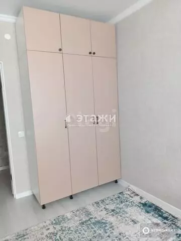 1-комнатная квартира, этаж 3 из 9, 38 м²