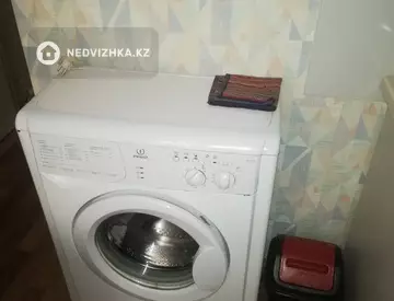 1-комнатная квартира, этаж 1 из 5, 32 м², посуточно